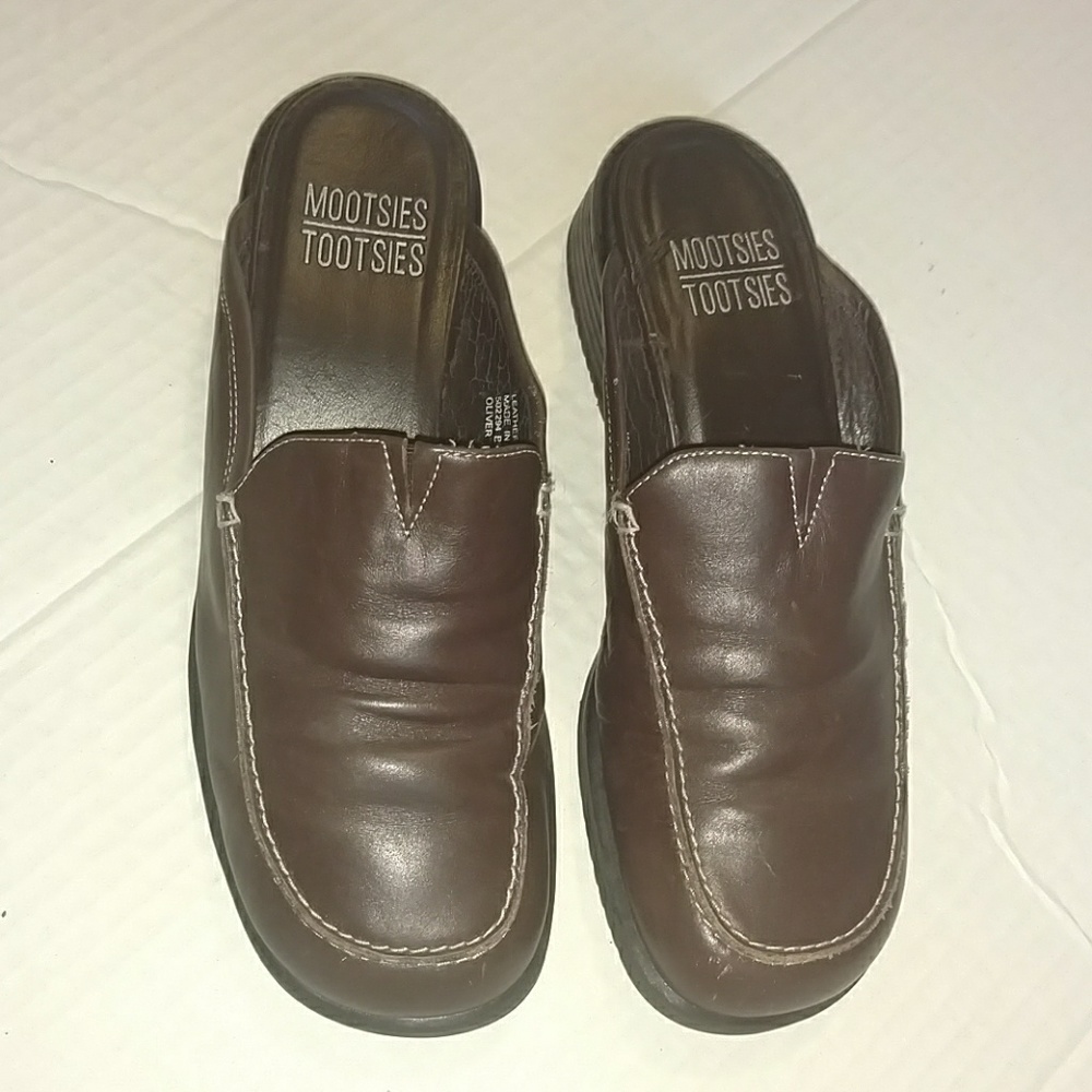 Mootsies Tootsies